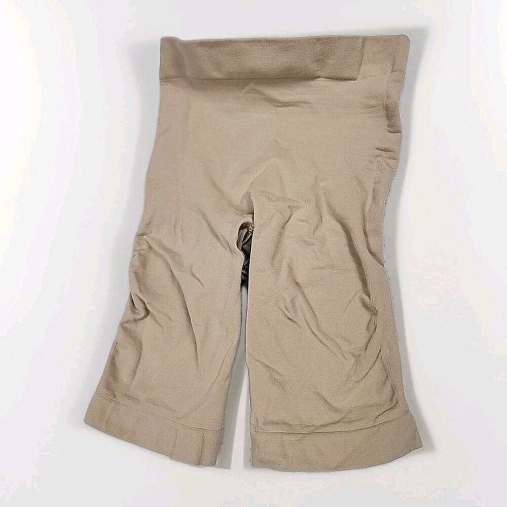 Skims Seamless Sculpt Mid Waist Mid Thigh Short: Size XS In Color Beige